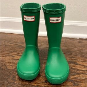 Hunter Tall Rubber rain Boots kids green